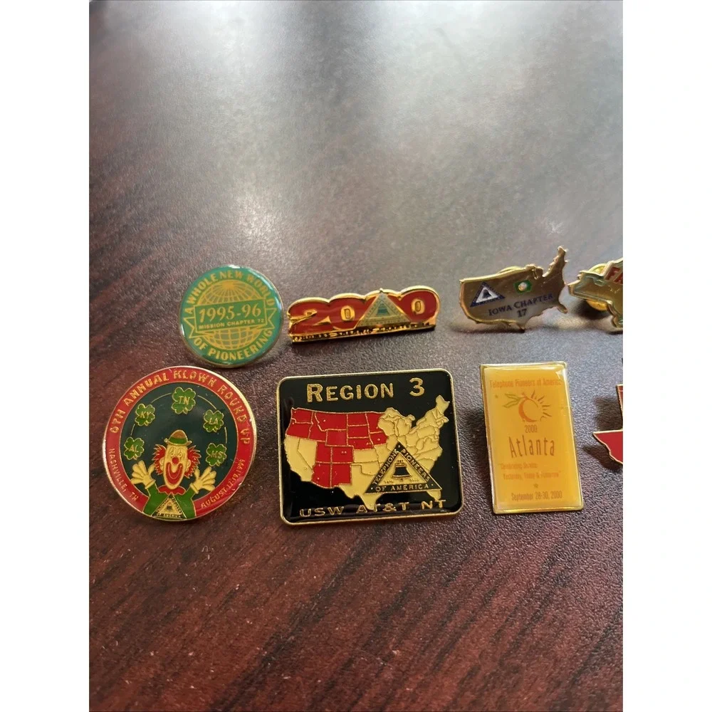 Lot Of 10 AT&T Pioneers BellSouth Telephone Company Lapel‎ Hat Pins Z5